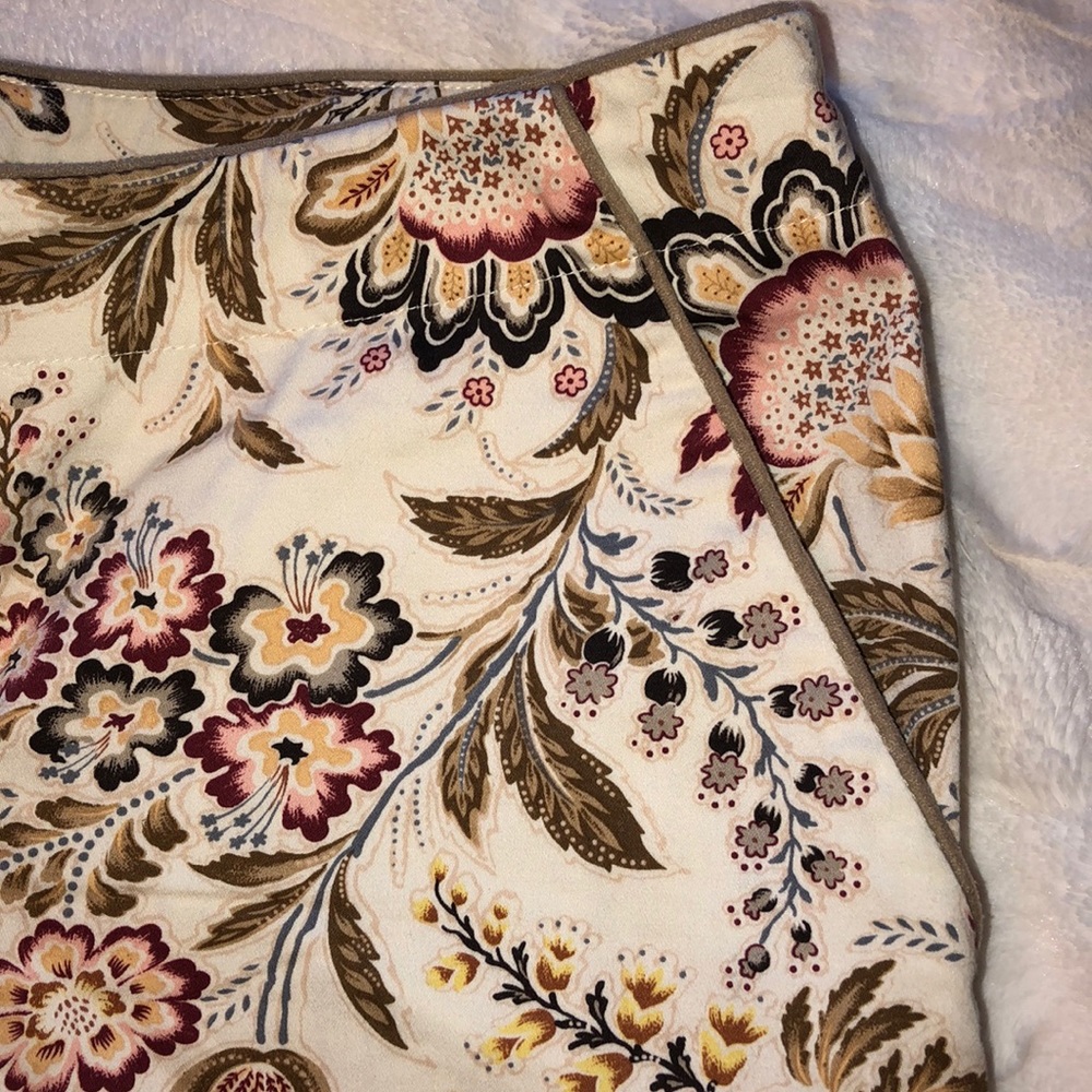 Resort Floral Pants 4